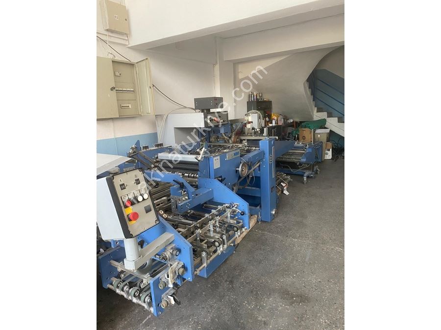 4 Bags 2 Axe 16 Page Crushing Folding Machine