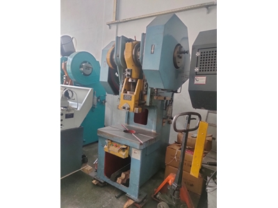 60 Ton Eksantrik Pres Tezgahı - 2