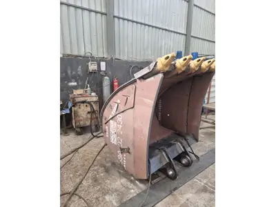 23-24 Ton Ekskavatör Kovası