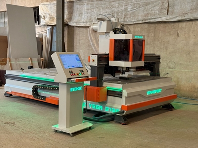 2100x3700 mm Ahşap İşleme CNC Router - 6
