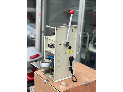 Machine d'étanchéité et de fermeture de tasse Vakum Sönmez 90 mm - 2