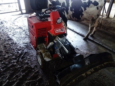 Fertilizer Scraper Machine - 3