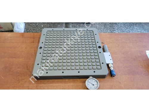 400x400 mm CNC Vakum Aparatı