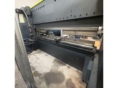 Safan Darley Brand 3X100 Ton 6 Axis Cnc Servo Press Brake 2016 Model - 6