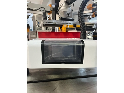 Machine de traction à guidage linéaire King Tapping M6-M36 - 1