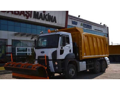4-9 m³ Kar Küreme ve Tuz Serpme Aracı - 10