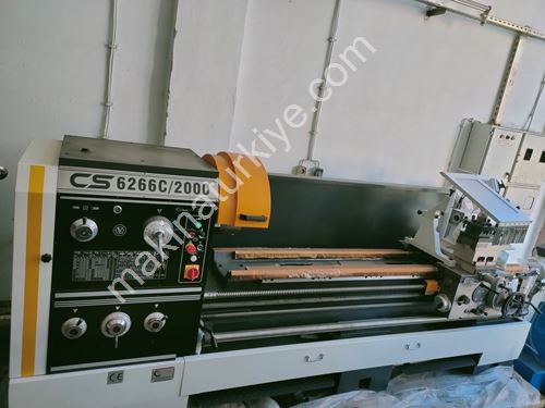 2 Meter 660 Diameter Lathe Machine (1)