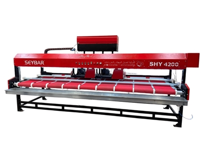 Machine d'emballage pour enlever les poils de tapis - 1