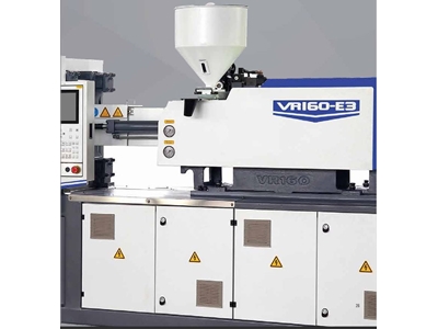 Machine d'injection de plastique de 1100 tonnes - 1