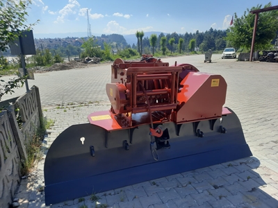 30 Ton Log Pulling Winch - 1