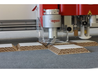 3180x3200 mm Dijital Kesim Makinası - 3