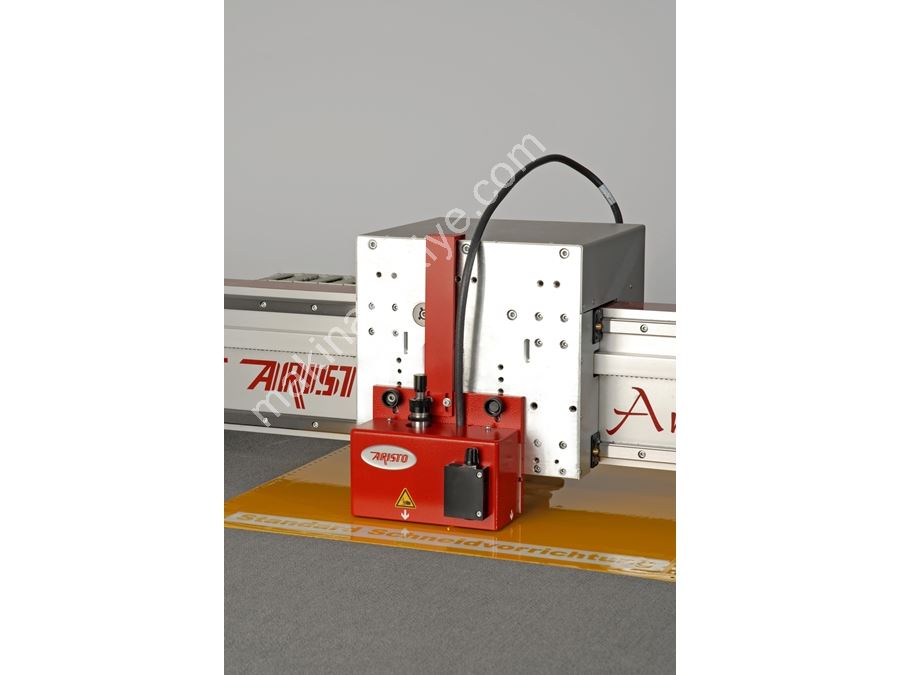 1520x1700 mm Dijital Kesim Makinası