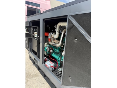 2026 Model Berksan 206 kva Dizel Jeneratör – Ricardo Motor / Kabinli / Otomatik / Sıfır - 8