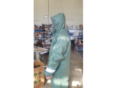 Machine de soudage en plastique à haute fréquence - 1