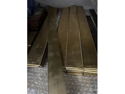 Machine de soudage en plastique à haute fréquence - 17