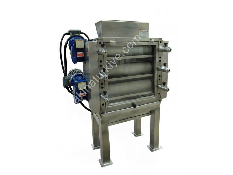 450 Kg 3.3 Kw 3 Batch Meat Grinder