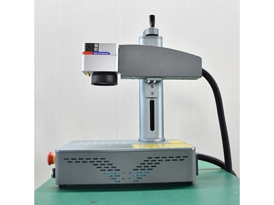 30 W Masaüstü Fiber Lazer Markalama Makinesi - 2