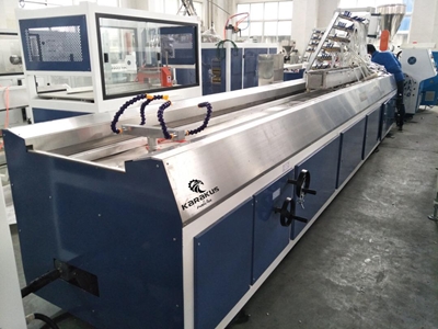 200 / 250 Kg Conical Twin Screw Plastic Pvc Profile Extruder - 0