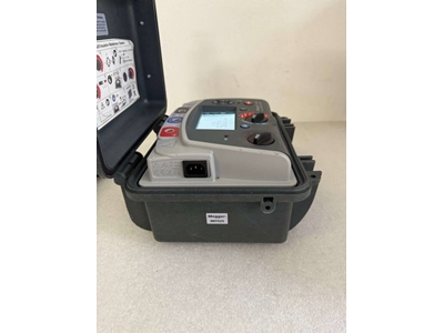 Megger MIT525 İzolasyon Direnci Test Cihazı - 4