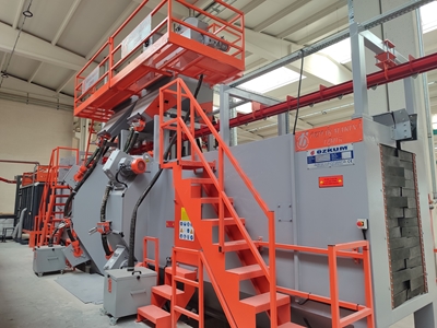122 kW 8 Turbine Suspended Continuous Sandblasting Machine - 1