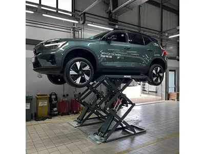 Double Scissor Electro Hydraulic Lift