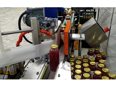 Machine d'étiquetage automatique pour bouteilles cylindriques - 0