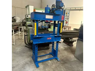 30 Ton Automatic Hydraulic Press