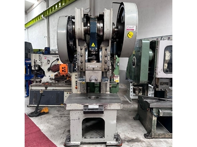 125 Ton Çelik Gövde Eksantrik Pres - 3