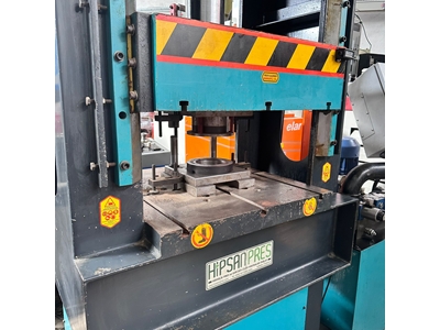 Presse à plâtre hydraulique HİPSAN de 100 tonnes - 2