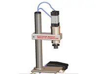 Машина для закапывания клапана парфюма с воздушным приводом