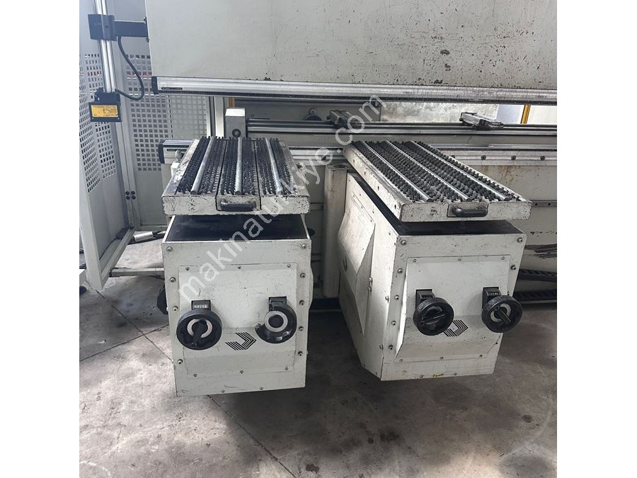 3x120 Ton 8 Eksen Cnc Hidrolik Abkant Pres