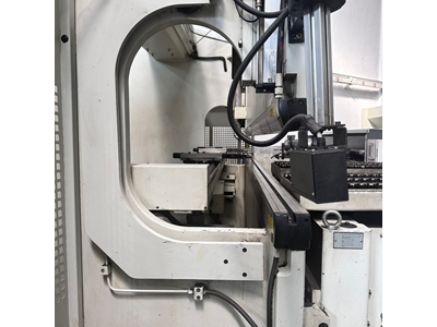 3x120 Ton 8 Eksen Cnc Hidrolik Abkant Pres - 1