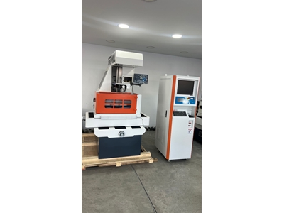 Supermill Drahterosion mit Spiralbewegung - Akbal Maschinen Qualitätsgarantie - 1