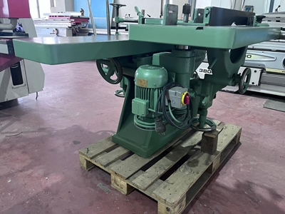 30'Luk Frezeli Planya Makinesi - 4