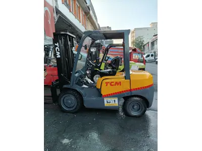 4.7m Kaldırma Mesafeli 3 Ton Dizel Forklift 