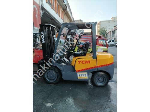 4.7m Kaldırma Mesafeli 3 Ton Dizel Forklift 