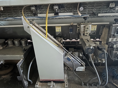 Edge Banding Machine with Pre-milling, Scraping, and Polishing - 3