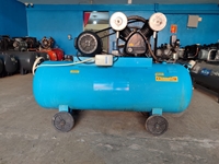 300 Lt 8 Bar, İkinci El Sapağlam, 380 Volt Panolu Kompresör