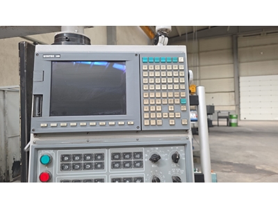 GSM-Marke 2000 CNC-Vertikalbearbeitungszentrum - 2