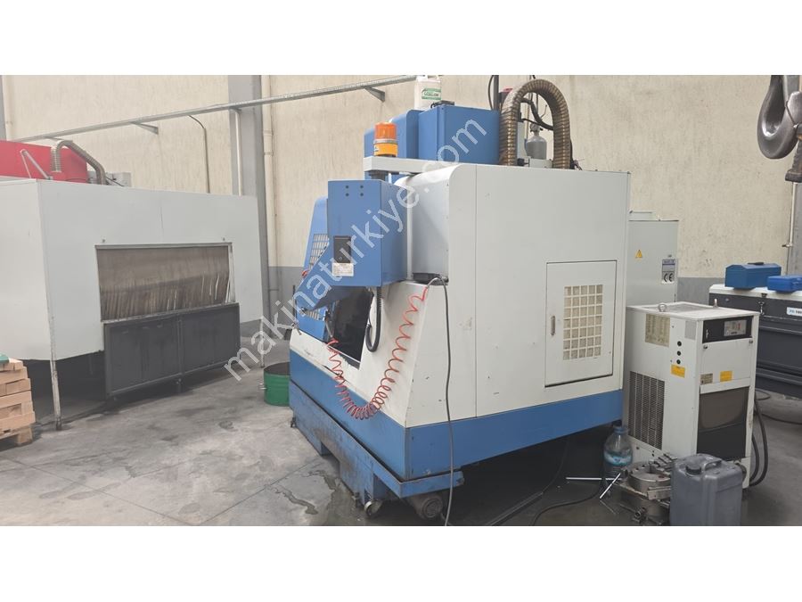 DAHLIH 720 CNC-Vertikalbearbeitungszentrum