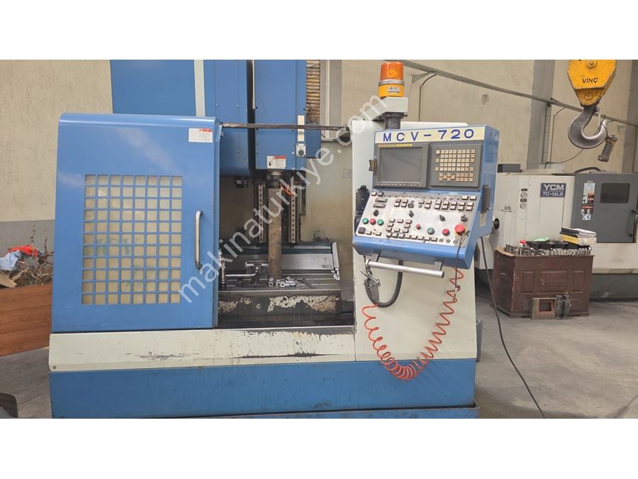 DAHLIH 720 CNC-Vertikalbearbeitungszentrum