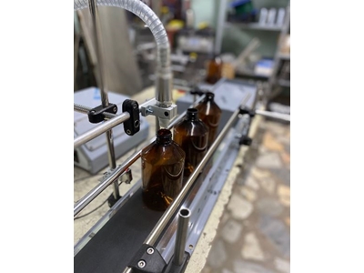 Automatische Förderband Flüssigkeitsfüllmaschine - 1