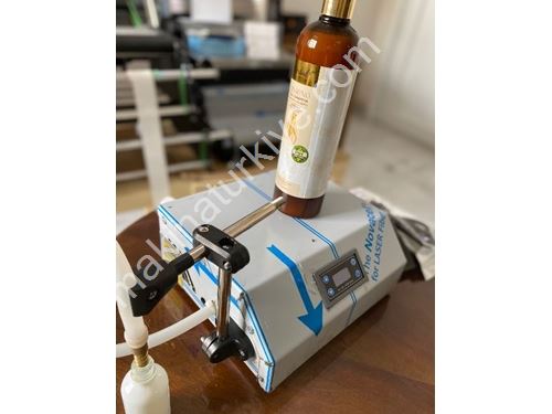 Полуавтоматическая электрическая машина для заполнения жидкостей