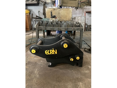 Hidromek 102S Backhoe Loader Mechanical Quick Coupler Attachment - 0