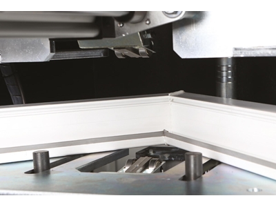 3-Blade Automatic PVC Corner Cleaning Machine - 3
