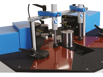 Hydraulic Aluminum Corner Joining Press Machine - 1