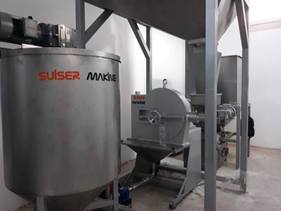 Kuruyemiş Krema Çekme Makinesi - İnceltici - 1