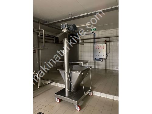Food Auger (Screw Conveyor) - Industrial Food Transportation Systems