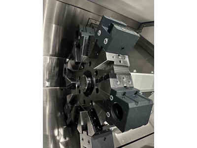 Servo-Drehmaschine mit Teleskopkontrolleinheit - 5