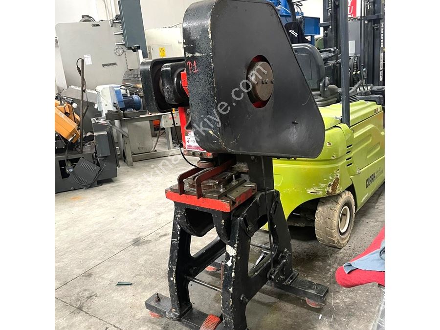 Dirinler Brand 15 Ton Cast Body Eccentric Press